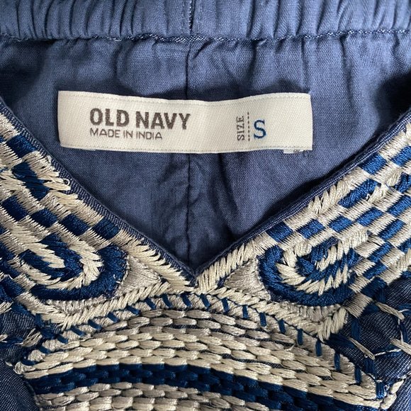 OLD NAVY Chambray Halter Embroidered Dress #AW13 - Picture 6 of 9